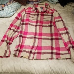 Patagonia size 6 flannel